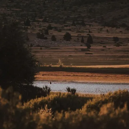 Barrel Land Blidinje - Drvena Bacva Za Spavanje Kemping