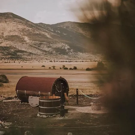 Barrel Land Blidinje - Drvena Bacva Za Spavanje *