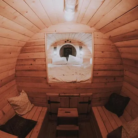 Kamp alanı Barrel Land Blidinje - Drvena Bacva Za Spavanje