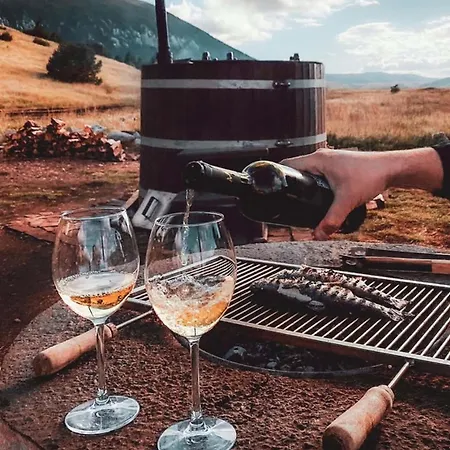 Kamp alanı Barrel Land Blidinje - Drvena Bacva Za Spavanje *