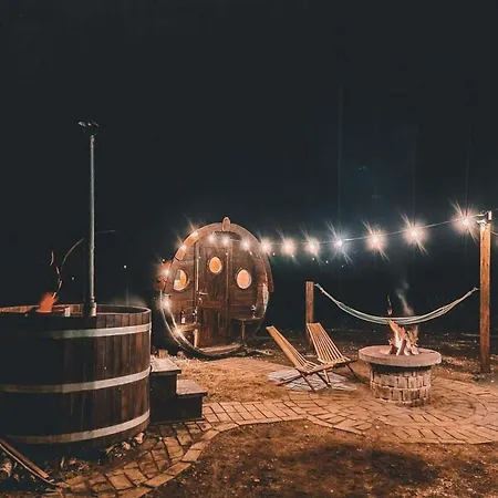 Barrel Land Blidinje - Drvena Bacva Za Spavanje